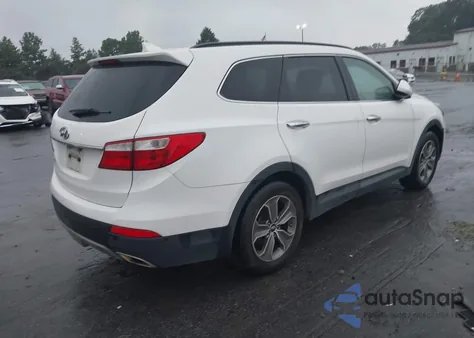 2016 Hyundai Santa Fe Se z USA, uszkodzony, nr VIN KM8SM4HF0GU134132